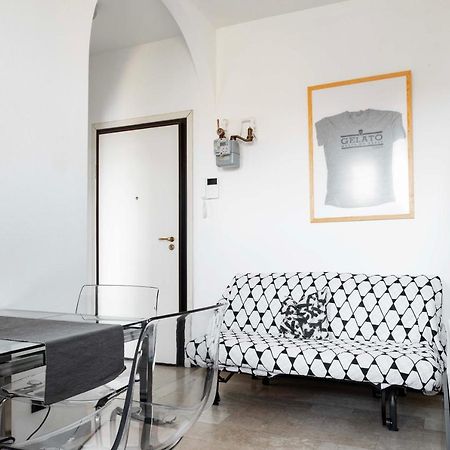 Luvi - Alzaia Naviglio Pavese Apartamento Milão Exterior foto